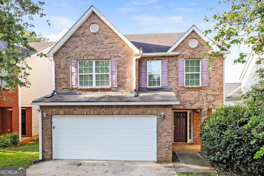 Foto principal - 1915 Simmons Ln