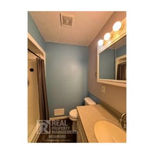 Building Photo - 201 N Main St