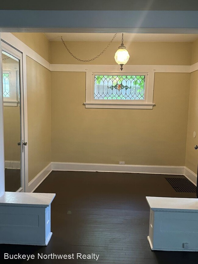 Building Photo - 4 br, 1 bath House - 1809 Lawrence Ave