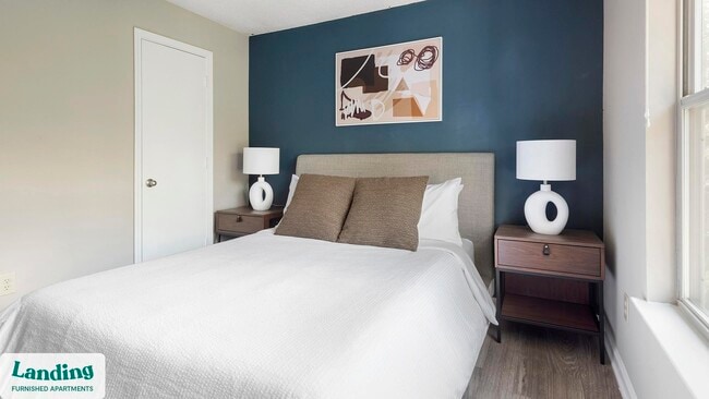 Building Photo - 300 Long Shoals Rd