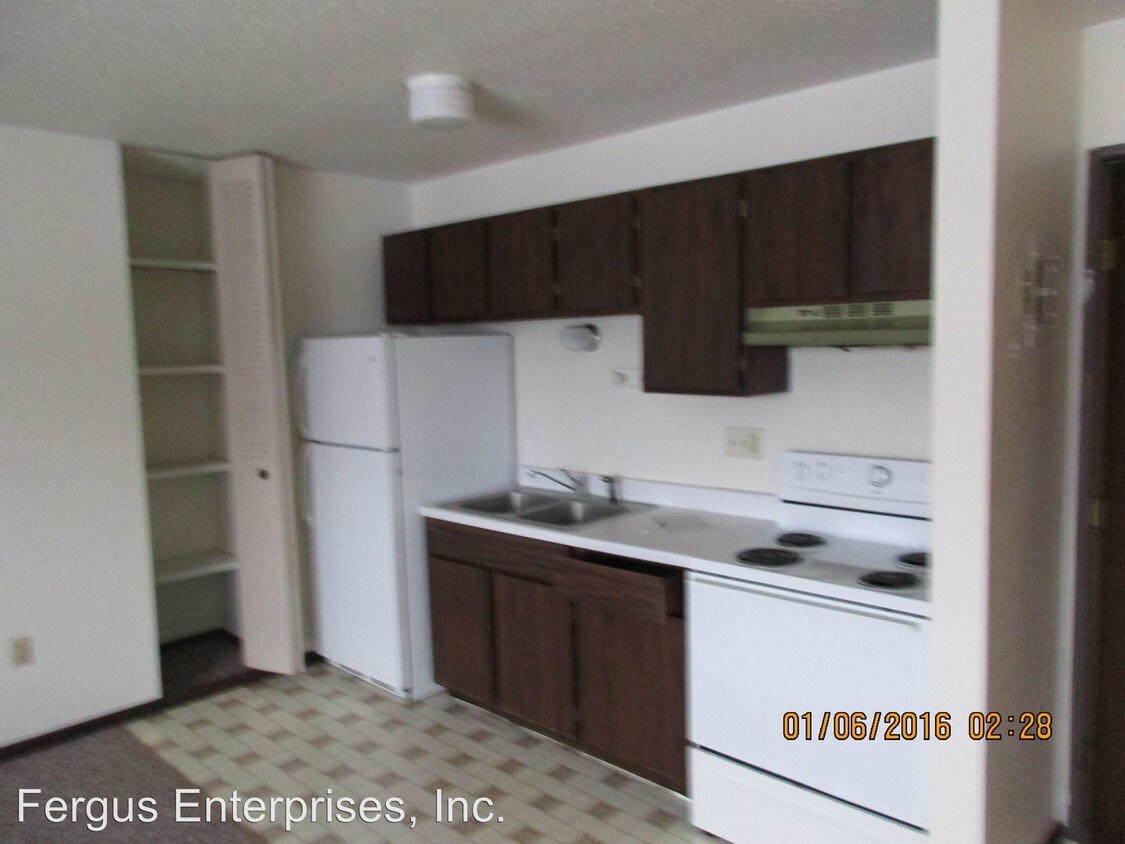 Primary Photo - 1705 6th Ave E