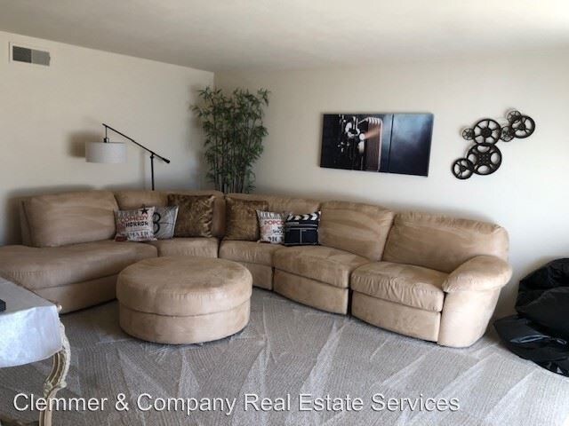 Foto del edificio - 4 br, 2 bath House - 6553 Ralston St.