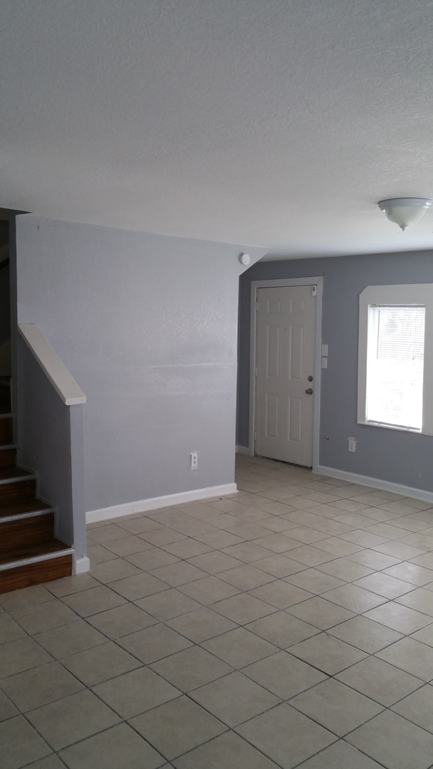 Building Photo - Huge Property located near the historic Downtown District of Galveston!!