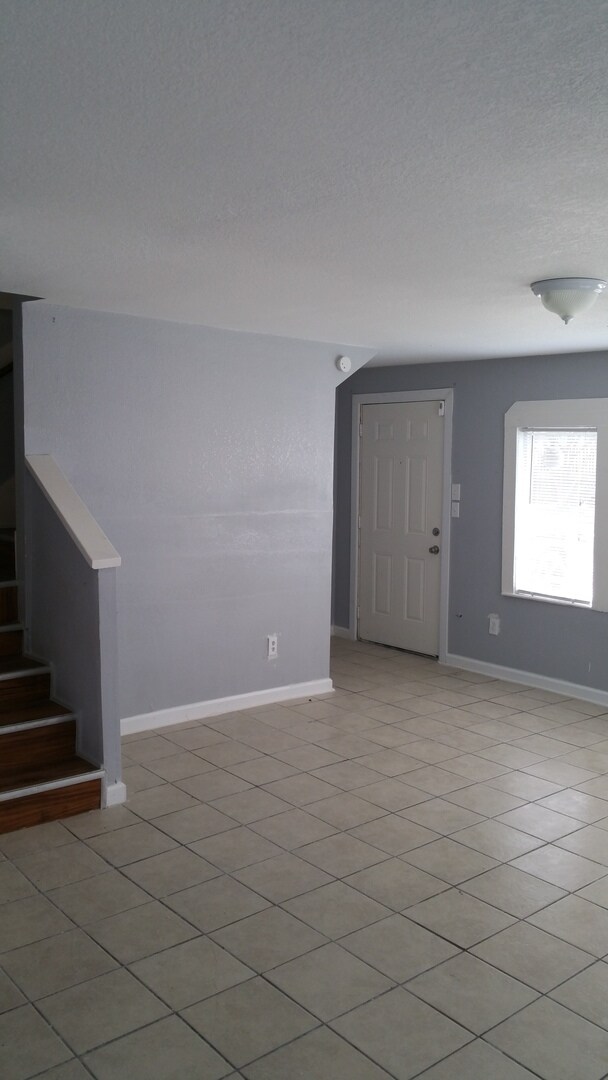 Foto del edificio - Huge Property located near the historic Downtown District of Galveston!!