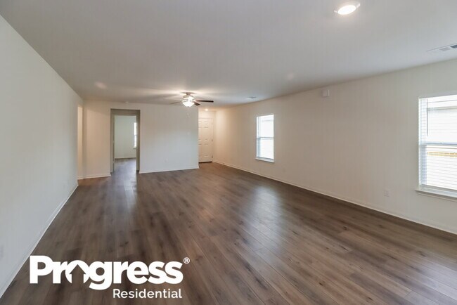 Foto del edificio - 312 Sunnymeade Ln