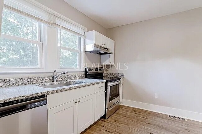 Foto del edificio - 105 Phillips St