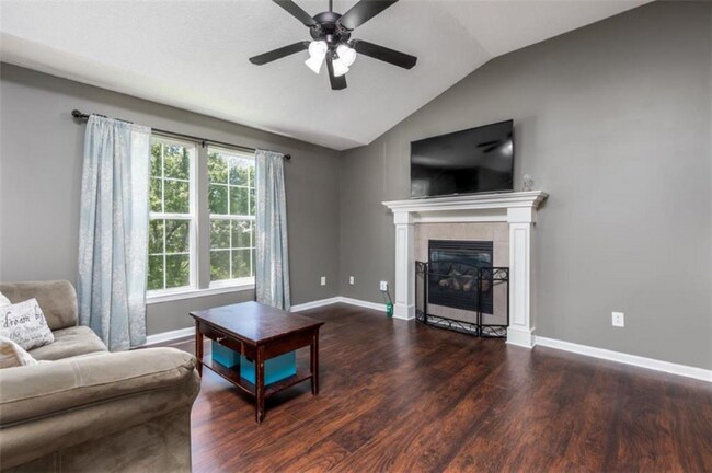 Building Photo - 17237 S Benton Dr