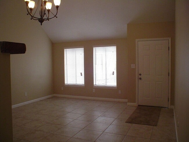 Building Photo - 205 Benning Dr