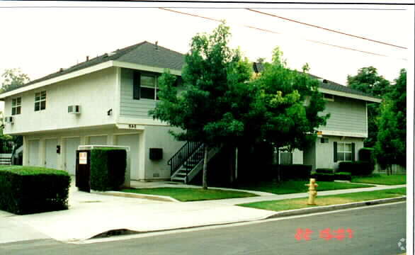 Primary Photo - 645 N Pomona Ave