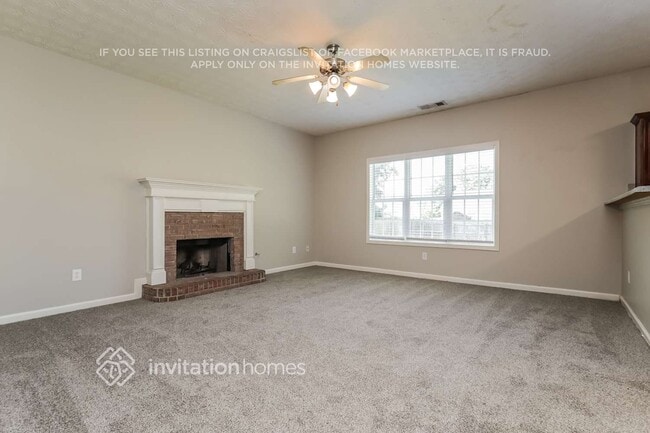 Building Photo - 333 Interlake