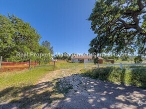 Building Photo - 4285 Blue Rd