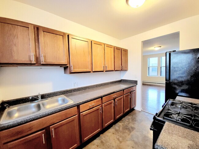 Foto del edificio - 3215 W Diversey Ave