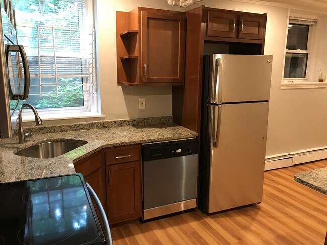 Foto del edificio - 8 Forest St