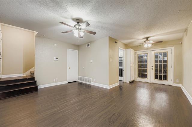 Foto del edificio - 214 Austin St