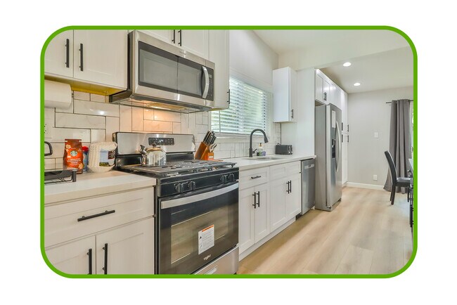 cocina completa - 7745 Geyser Ave