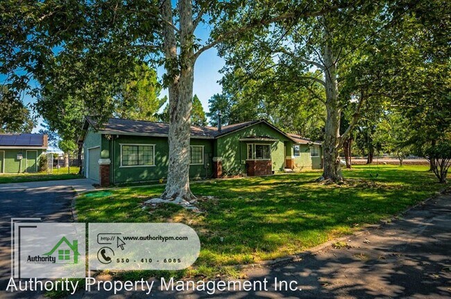 Building Photo - 3 br, 3 bath House - 21990 Hillside Dr