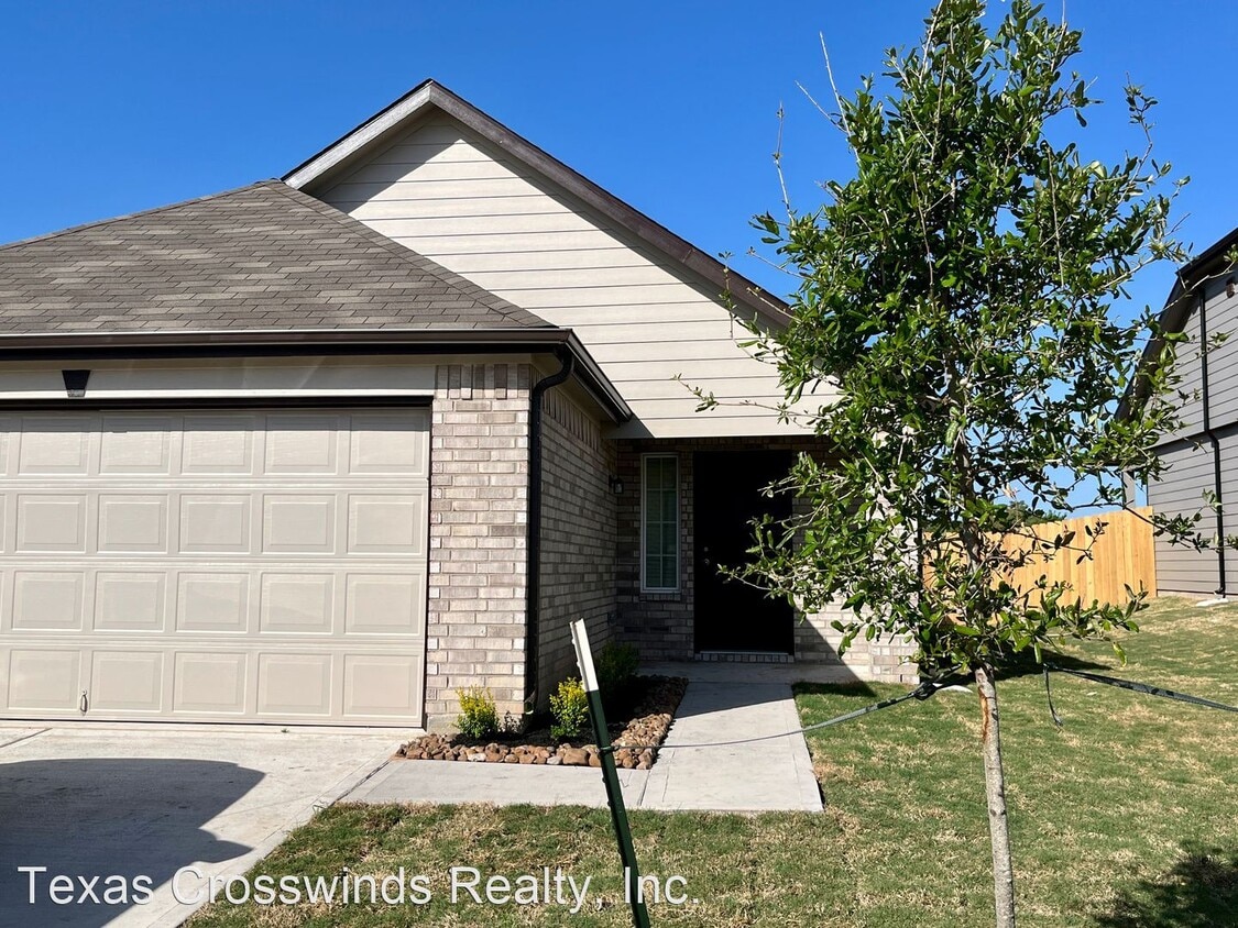 Primary Photo - 3 br, 2 bath House - 973 Rice Drive