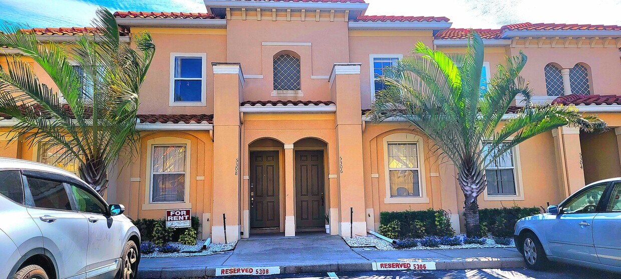 Foto principal - 5308 Paradise Cay Cir