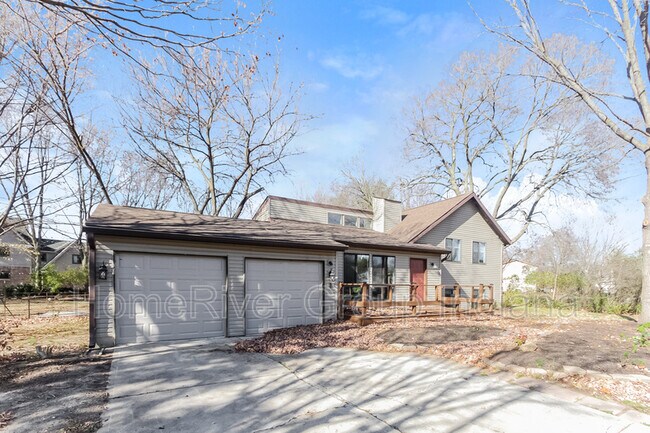 Building Photo - 11280 Oldfield Dr