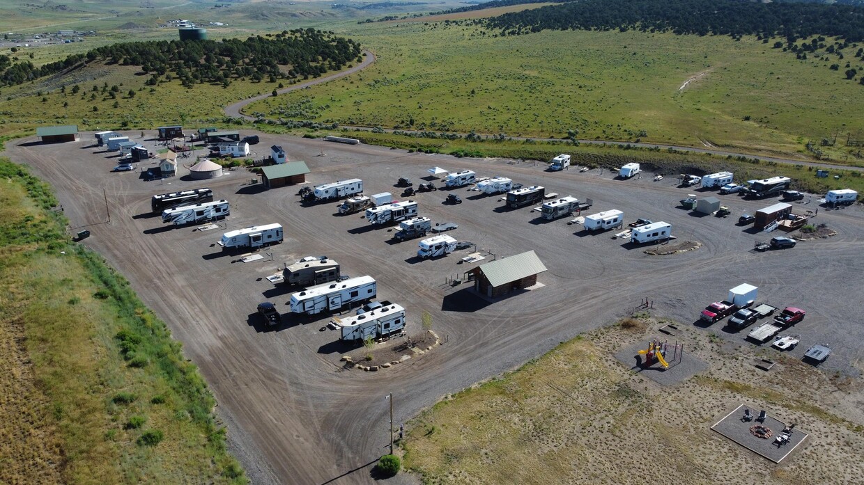 Primary Photo - 322 County Rd 8