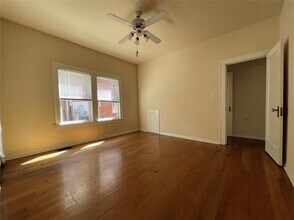 Building Photo - 1706 Hawthorne St
