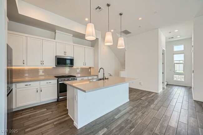 Foto del edificio - 11821 Stone Run Ave