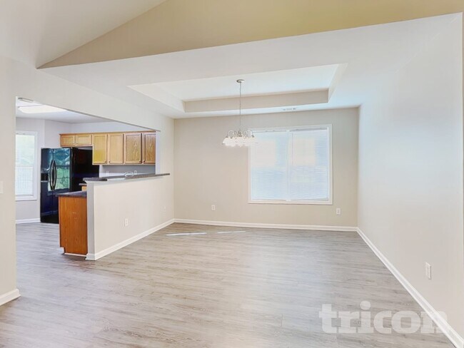 Foto del edificio - 640 Fairgreen Trail