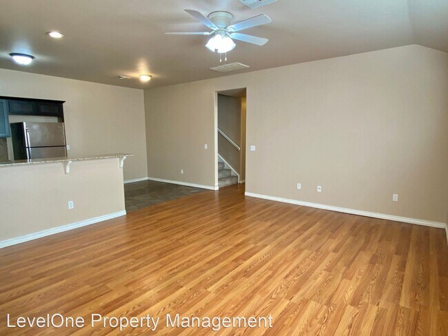 Building Photo - 3 br, 2 bath House - 11102 SW 5th Street