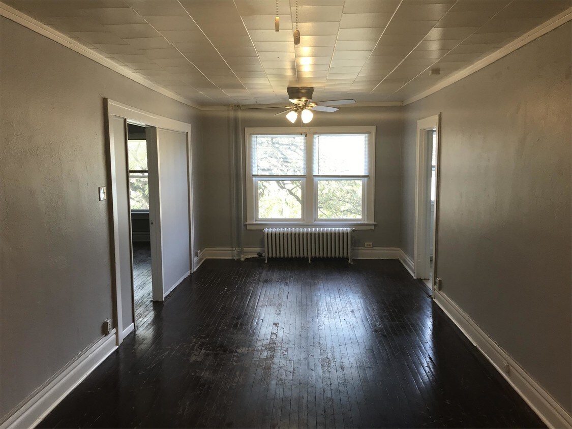 Foto principal - 2600 Kingman Blvd