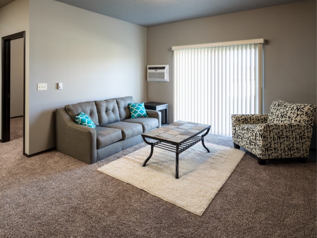 Foto del edificio - Hillcrest Village Apartments & Townhomes