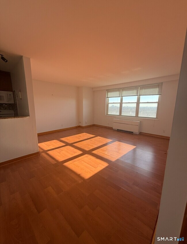 Foto del edificio - 2625 Park Ave