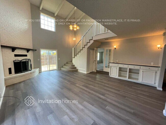 Building Photo - 690 Amherst Ct