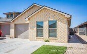 Primary Photo - 2113 N Jayton Ave