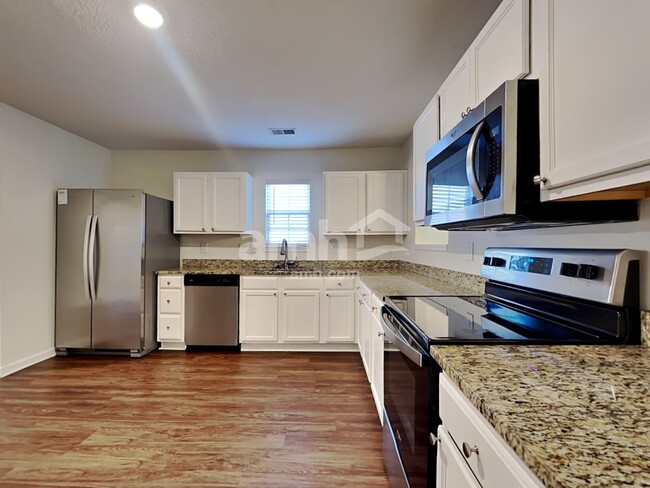 Foto del edificio - 119 Macallan Ct