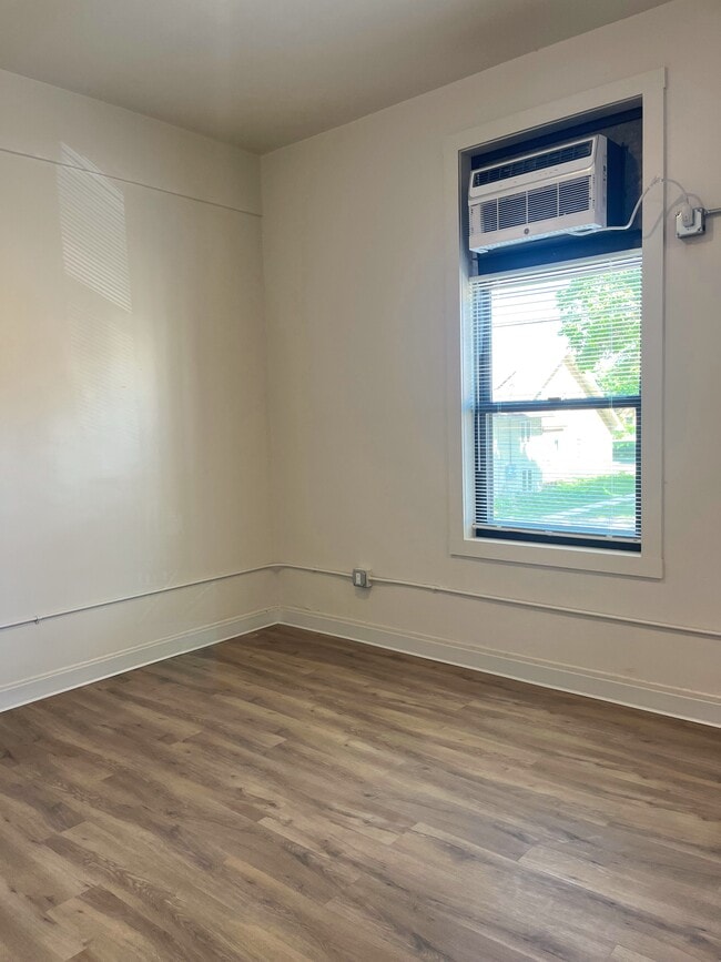 Unit 201 - Grandview Lofts