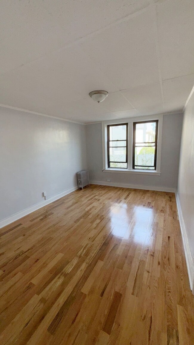 Foto del edificio - Palisades Apartments