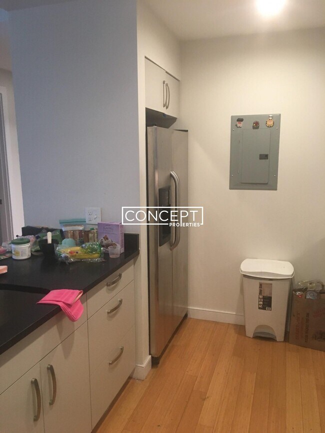 Foto del edificio - 601 Albany St