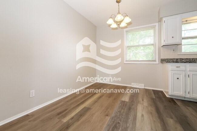 Foto del edificio - 314 SW Glendana St