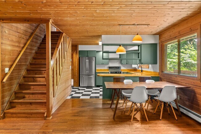 Foto del edificio - 281 Nettleton Hollow Rd