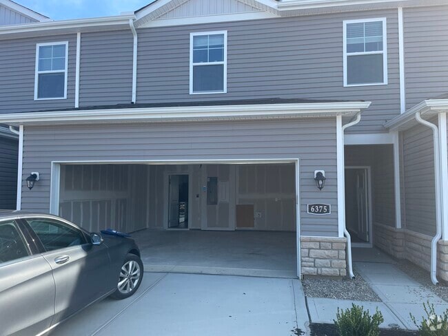 Building Photo - 6375 Marinelli Dr N