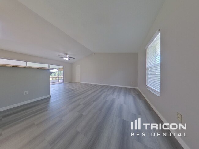 Foto del edificio - 762 S Edgemon Ave