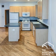 Building Photo - 2735 N Wayne Ave
