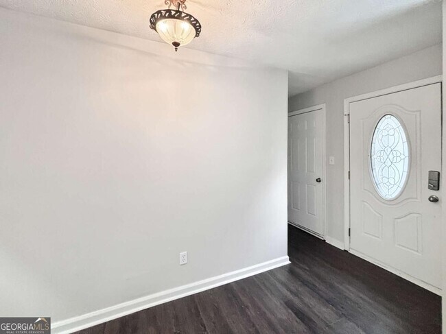 Foto del edificio - 1552 Blackwell Rd