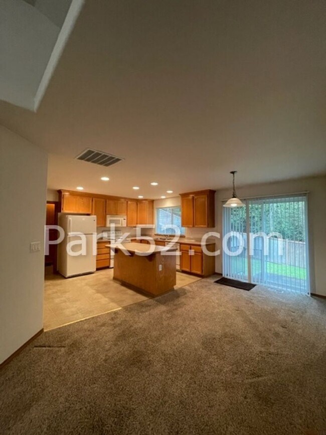 Building Photo - 5314-5316-5316 51st Ave Ct W