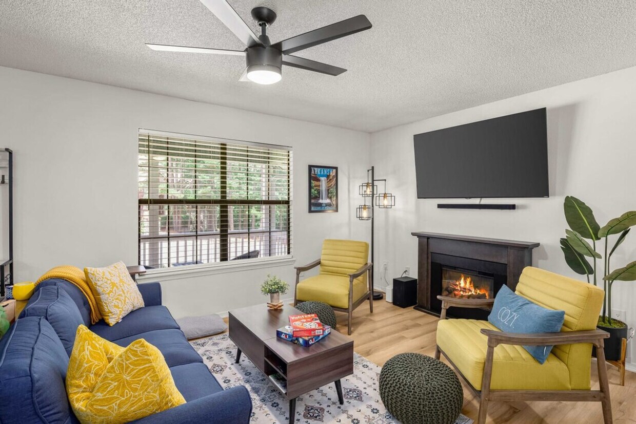 Foto principal - 14 Harrington Ln