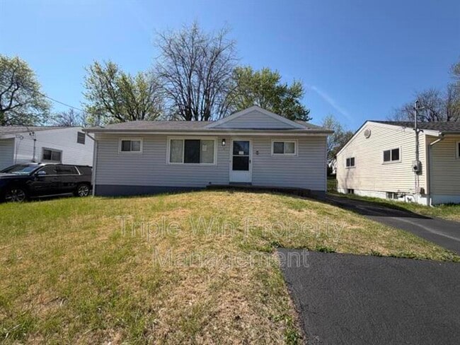 Foto del edificio - 24 Barto Dr