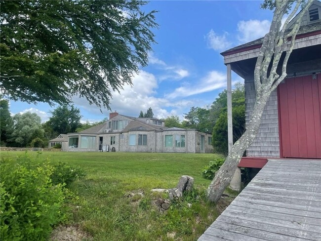 Building Photo - 502 Cards Pond Rd