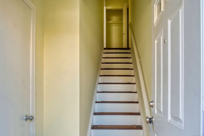 Foto del edificio - 1014 Campbell Ave