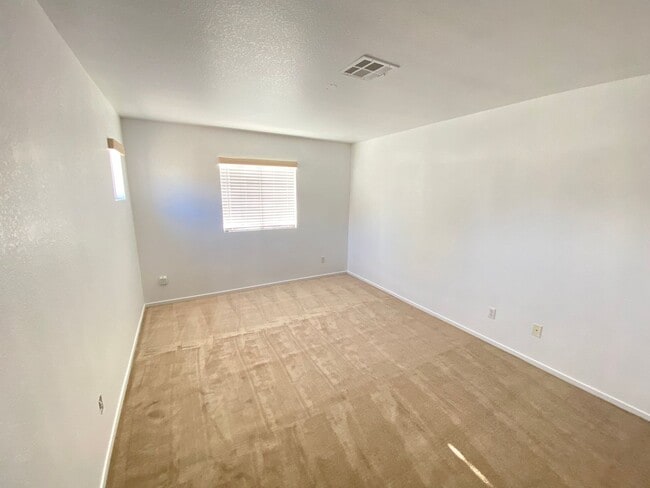 Building Photo - Gated community