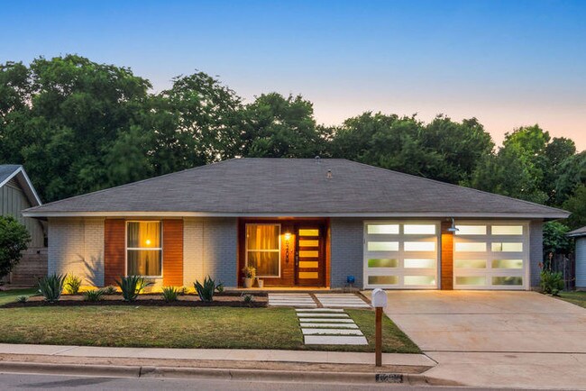 Foto del edificio - Beautiful remodeled house
